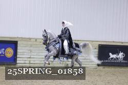 25SPRING_01858 thumbnail